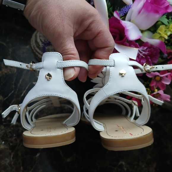 Kate Spade Collin Daisy Gladiator Strappy Sandals Size 9 for Women - Picture 9 of 12